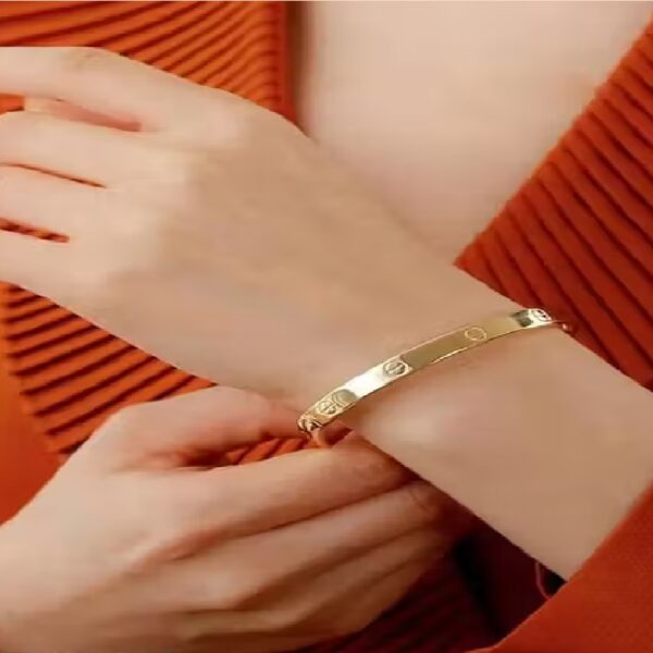 MPK Perfect Women's Gold-Plated Stainless Steel Designer Bangle | Stylish Anti-Tarnish Kada – Fashion Bracelet for Daily-wear and Office Wear Bracelet | Best for Parties & Festive Occasions